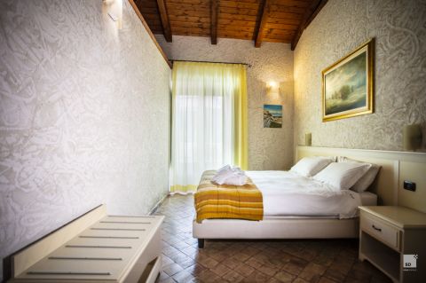 Suite Zaffiro Residenza Gioielli